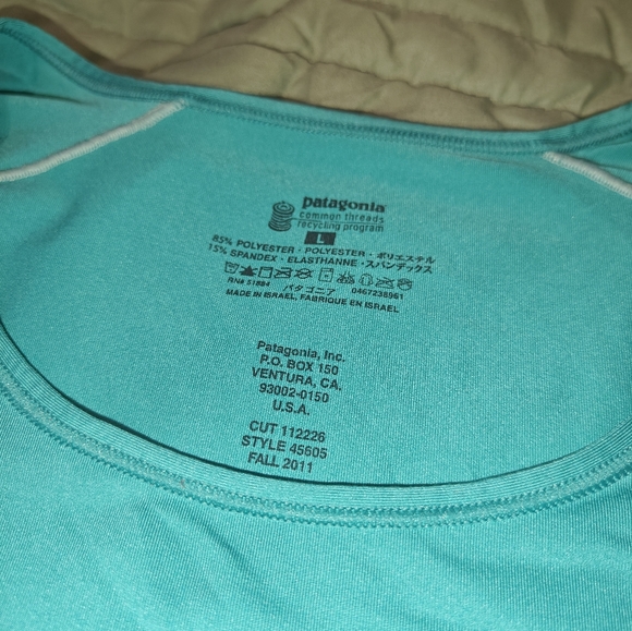 Patagonia Common Threads Woman's Shirt - Picture 2 of 4